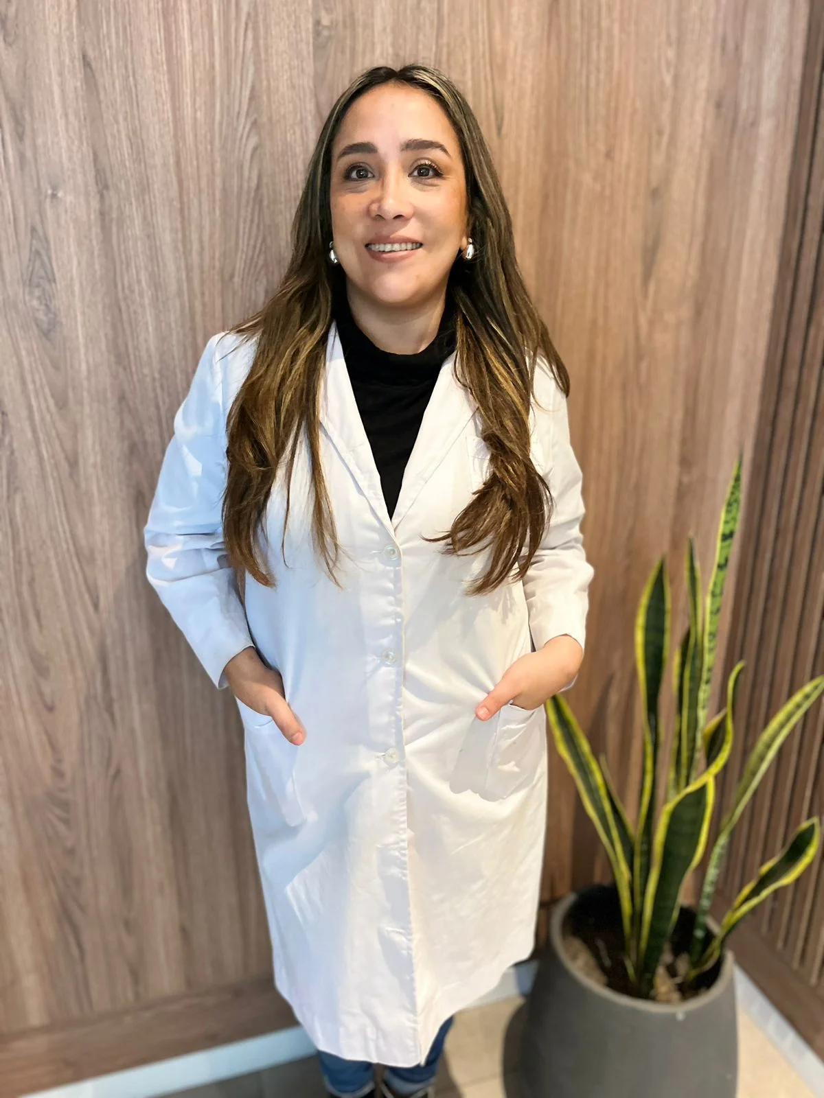 Dra. Ma. Laura Perez Santillán